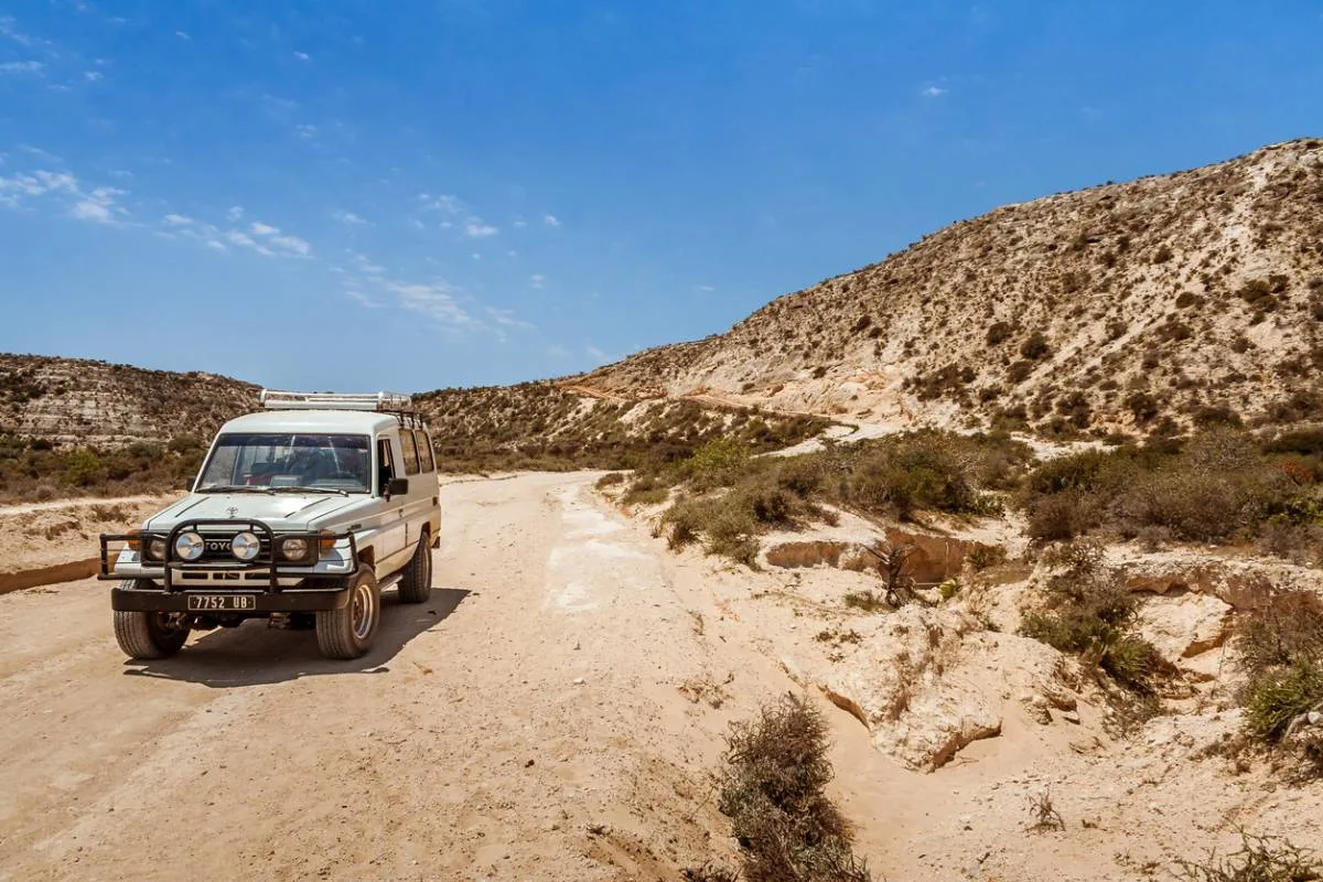 Location de voiture à Madagascar : une option pratique pour découvrir les merveilles de l’île