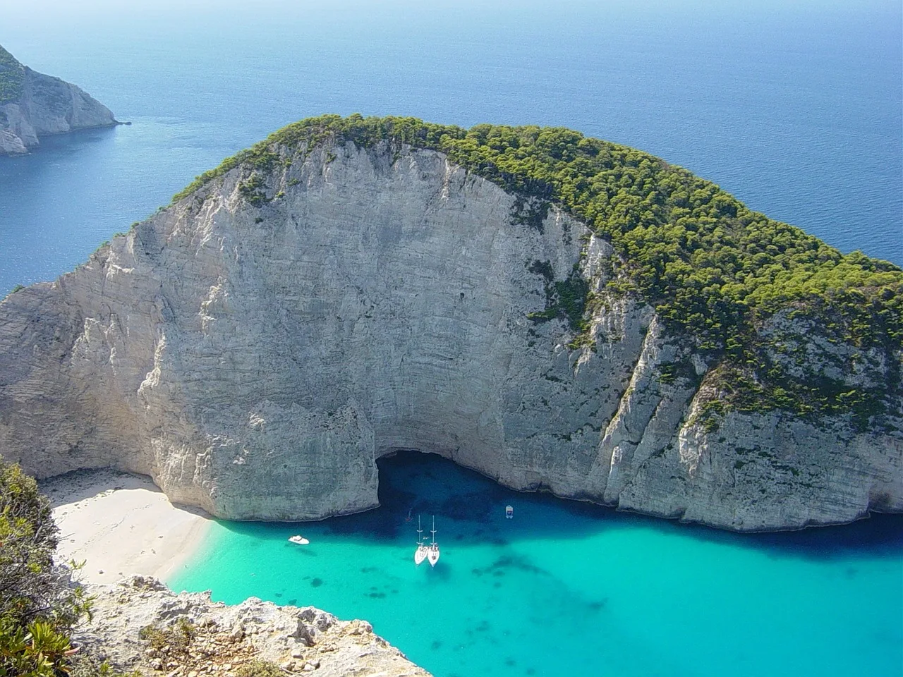 Avec SWISS offrez-vous la plage pour cet été
